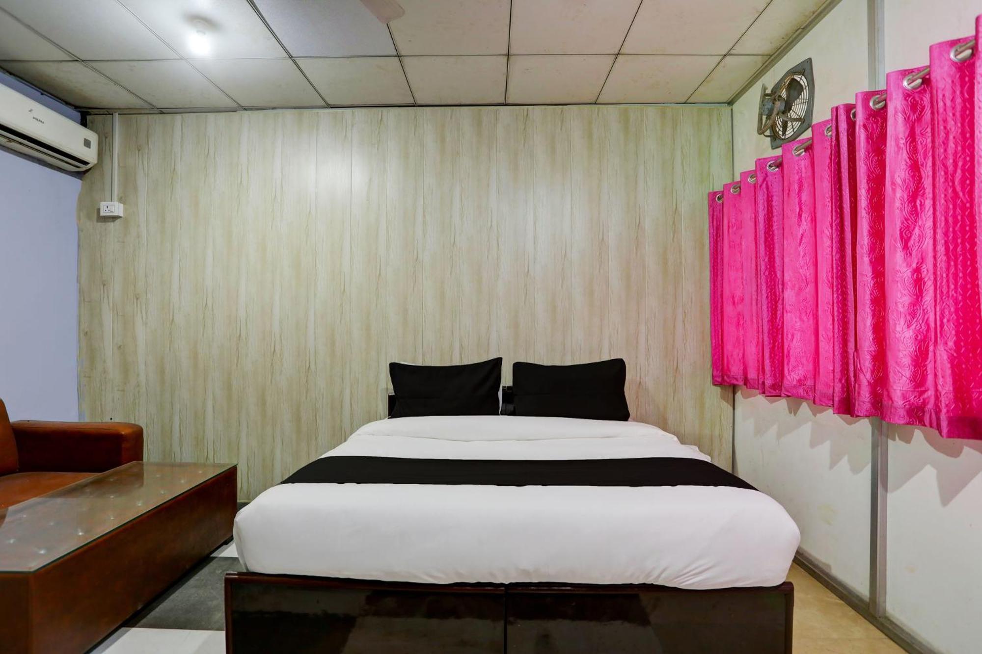 Collection O Harsh Hotel & Restaurant Bhiwadi Екстериор снимка